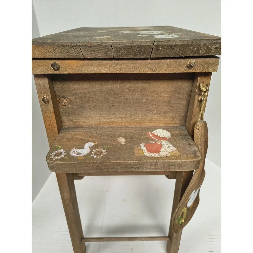 Cottage Core Hand Painted Hand Made Goose  End Table With Goose Accessories Vtg